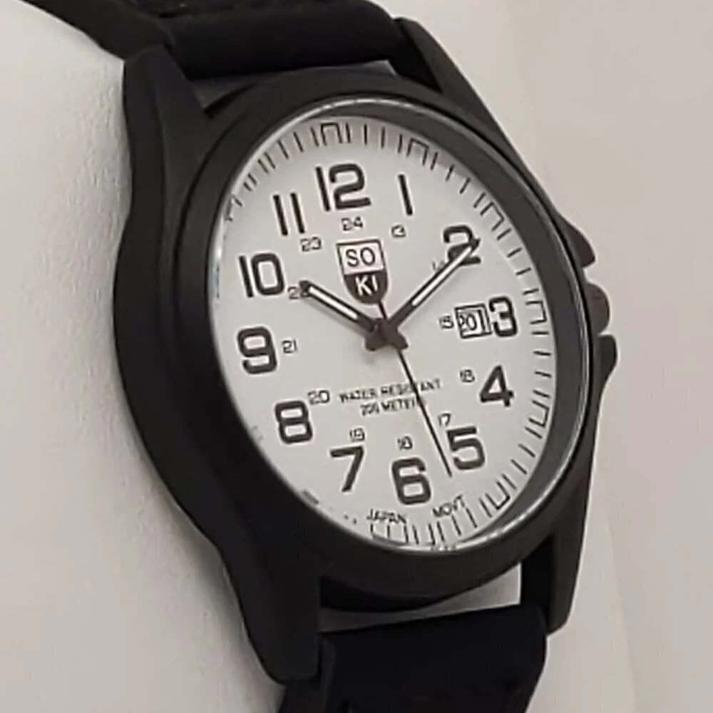 Men's Military Style Field Watch On Leather Strap 41mm Date Is Off